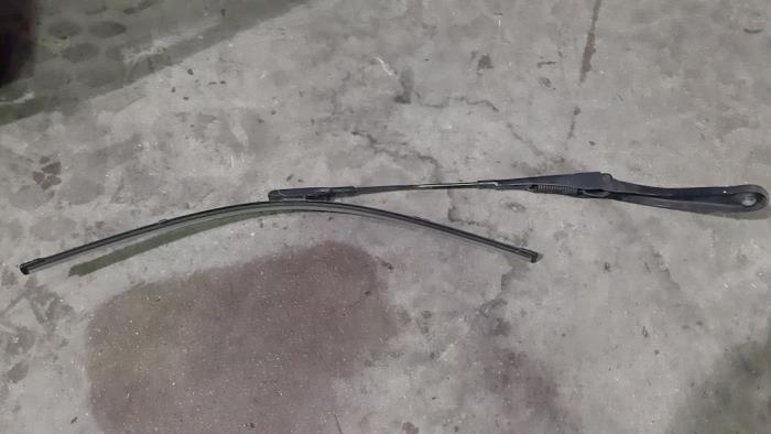Bras essuie-glace avant BMW 3-Série