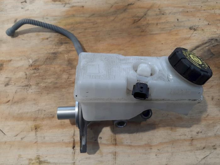 Hauptbremszylinder Renault Clio