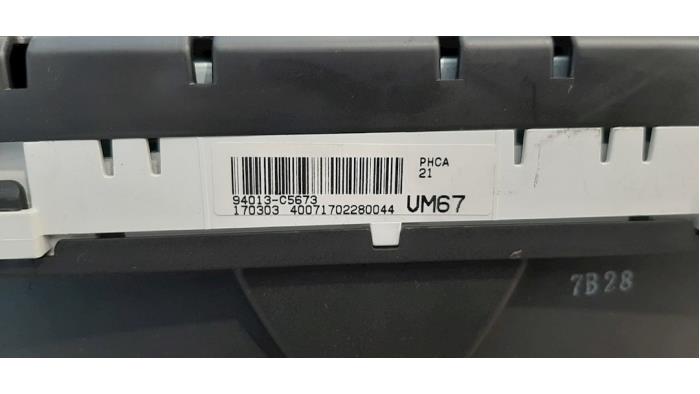 Tellerklok van een Kia Sorento III (UM) 2.2 CRDi 16V VGT 4x4 2017