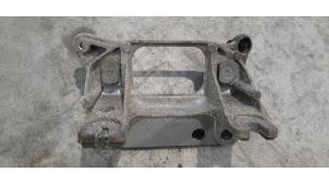 Gebruikte Motorsteun Renault Twingo III (AH) 1.0 SCe 70 12V Prijs € 36,30 Inclusief btw aangeboden door Autohandel Didier