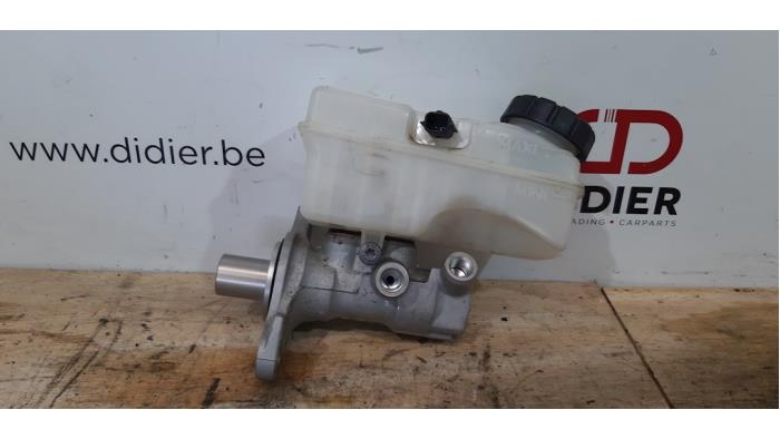 Cylindre de frein principal Renault Captur