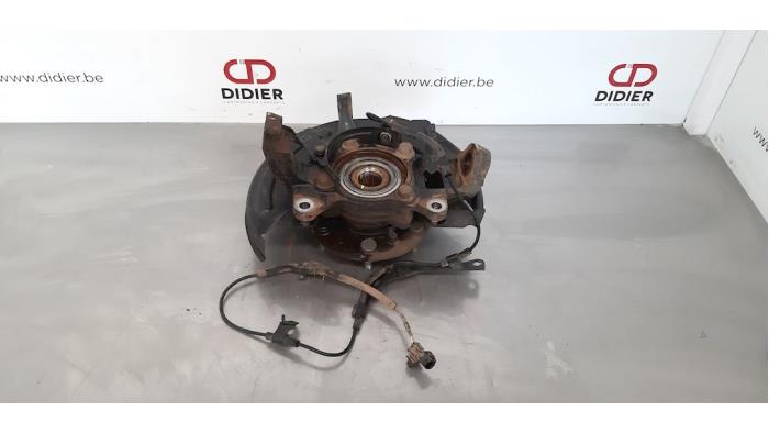 Mangueta de dirección izquierda delante Mitsubishi L200