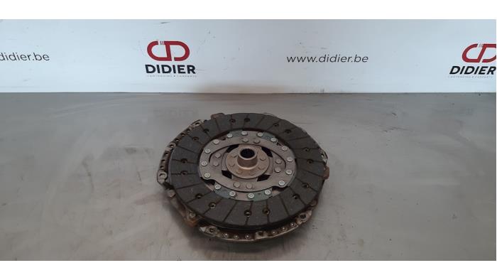 Gebruikte Koppelingsset (compleet) Peugeot 3008 II (M4/MC/MJ/MR) 1.2 12V e-THP PureTech 130 Prijs € 332,75 Inclusief btw aangeboden door Autohandel Didier