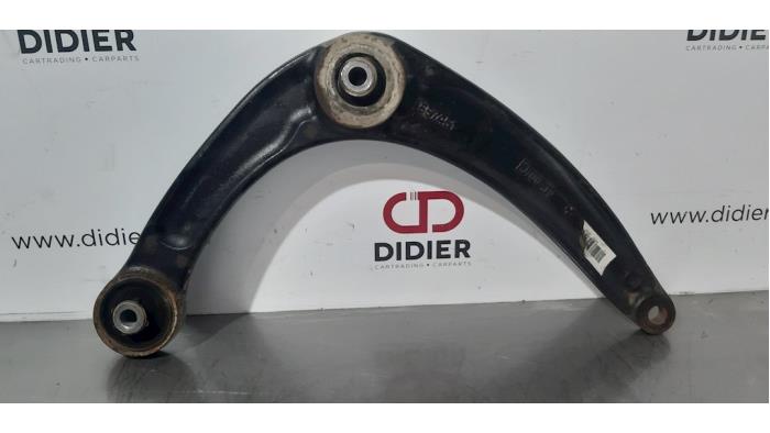 Bras de suspension avant droit Citroen Berlingo