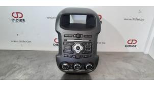 Gebruikte Radiobedienings paneel Ford Ranger 3.2 TDCI 20V 200 4x2 Prijs € 181,50 Inclusief btw aangeboden door Autohandel Didier