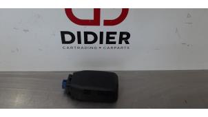 Gebruikte Sensor regen Mazda CX-3 (DJ/DK) 1.5 Skyactiv D 105 16V Prijs € 87,12 Inclusief btw aangeboden door Autohandel Didier