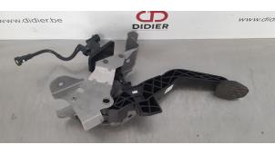 Gebruikte Koppelingspedaal Mazda CX-3 (DJ/DK) 1.5 Skyactiv D 105 16V Prijs € 54,45 Inclusief btw aangeboden door Autohandel Didier