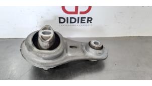 Gebruikte Motorrubber Renault Master III (MA/MB/MC/MD/MH/MF/MG/MH) 2.3 dCi 145 16V Prijs € 24,20 Inclusief btw aangeboden door Autohandel Didier