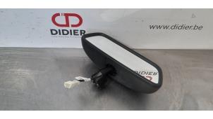 Gebruikte Spiegel binnen Mercedes A (W176) 1.6 A-160 16V Prijs € 66,55 Inclusief btw aangeboden door Autohandel Didier