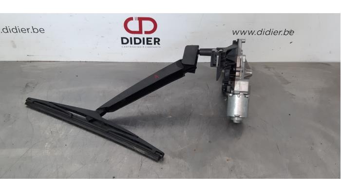 Ruitenwissermotor achter Opel Corsa