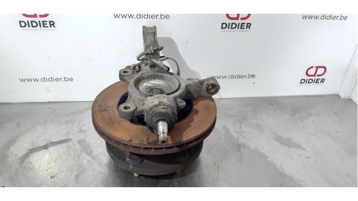 Joint avant droit Renault Master