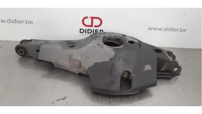 Bras de suspension arrière droit Toyota Auris