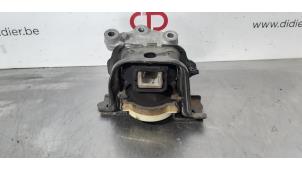 Gebruikte Motorrubber Peugeot 2008 (CU) 1.6 Blue HDi 75 Prijs € 36,30 Inclusief btw aangeboden door Autohandel Didier