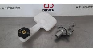 Gebruikte Hoofdremcilinder Tesla Model X 100D Prijs € 102,85 Inclusief btw aangeboden door Autohandel Didier
