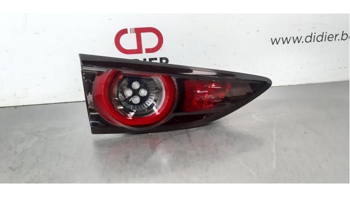 Feu arrière gauche Mazda 3.