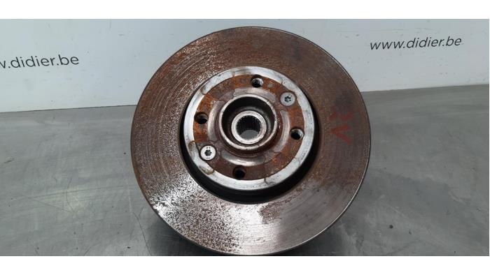 Joint avant droit Nissan Micra