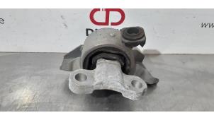 Gebruikte Motorsteun Opel Adam 1.2 16V Prijs € 36,30 Inclusief btw aangeboden door Autohandel Didier