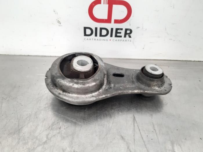 Engine mount Opel Vivaro