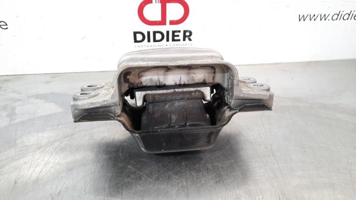 Motorsteun Volkswagen Caddy