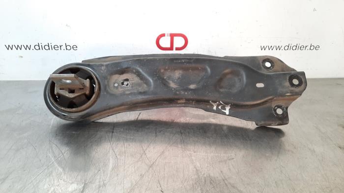 Lower wishbone, rear right Mercedes CLA