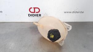 Gebruikte Koelvloeistof Reservoir Dacia Duster (HS) 1.2 TCE 16V Prijs € 18,15 Inclusief btw aangeboden door Autohandel Didier