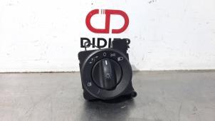 Gebruikte Schakelaar Koplamp Ihv Mercedes Sprinter 3,5t (906.63) 310 CDI 16V Prijs € 42,35 Inclusief btw aangeboden door Autohandel Didier
