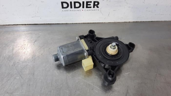 Moteur de vitre portière Audi Q7