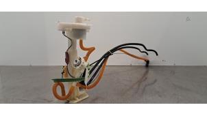 Gebruikte Tank element Pomp BMW X6 (F16) M Turbo 4.4i V8 32V Prijs € 108,90 Inclusief btw aangeboden door Autohandel Didier