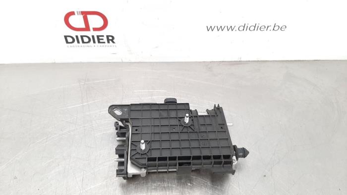 Start/Stop computer van een Peugeot 308 SW (L4/L9/LC/LJ/LR) 1.6 16V GT 205 2017