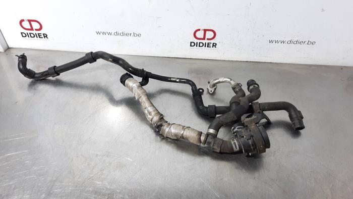 Pompa dell&#039;acqua supplementare Volkswagen Polo