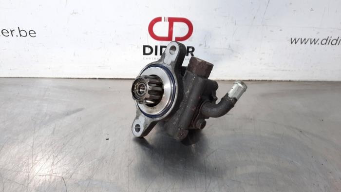 Gebruikte Stuurpomp Toyota Hilux IV 3.0 D4-D 16V 4x4 Prijs € 199,65 Inclusief btw aangeboden door Autohandel Didier