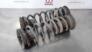 Gebruikte Schroefveer achter Citroen Berlingo 1.6 BlueHDI 100 Prijs € 66,55 Inclusief btw aangeboden door Autohandel Didier