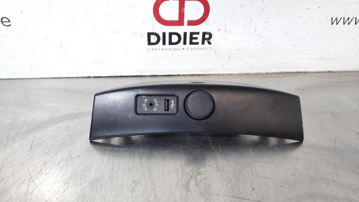 Connexion USB Mini Clubman
