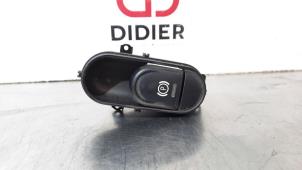 Gebruikte Schakelaar handrem Mini Clubman (F54) 1.5 Cooper 12V Prijs € 30,25 Inclusief btw aangeboden door Autohandel Didier