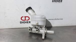 Gebruikte Hoofdremcilinder Ford Transit 2.0 TDCi 16V Eco Blue 130 Prijs € 86,12 Inclusief btw aangeboden door Autohandel Didier