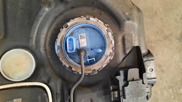 Pompe carburant électrique Volkswagen Golf