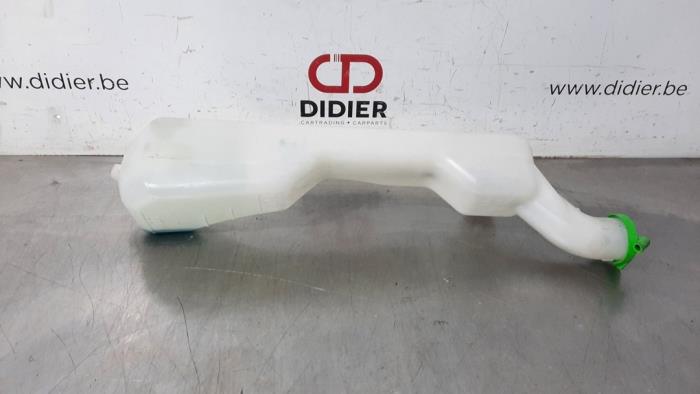 Réservoir lave-glace avant Suzuki Swift