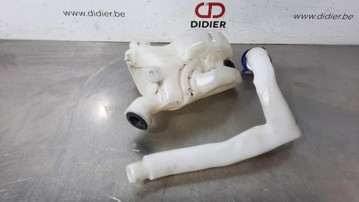 Réservoir lave-glace avant Peugeot 208