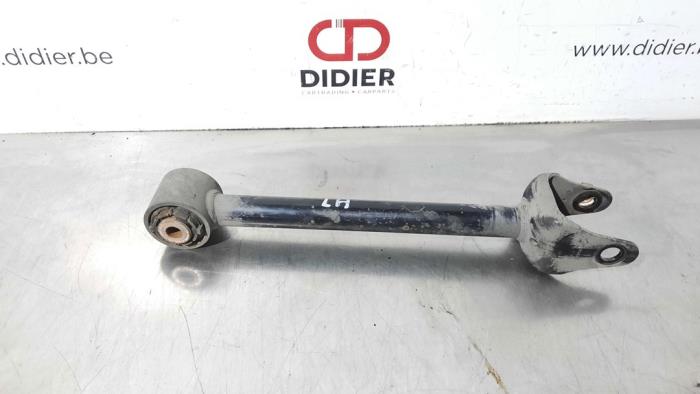 Bras de suspension arrière gauche Mazda 3.