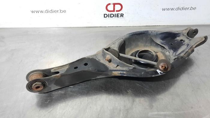 Bras de suspension arrière droit Mazda 3.