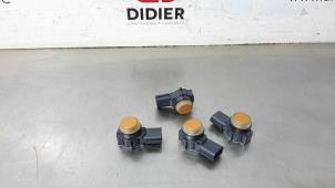 Gebruikte Parkeersensor set Renault Scénic IV (RFAJ) 1.3 TCE 140 16V Prijs € 96,80 Inclusief btw aangeboden door Autohandel Didier