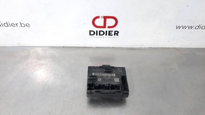 Centrale Deurvergrendelings Module Volkswagen Passat