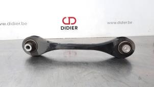 Gebruikte Draagarm links-achter Skoda Superb Combi (3V5) 1.6 TDI Prijs € 36,30 Inclusief btw aangeboden door Autohandel Didier