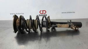 Gebruikte Schokdemper links-voor Mini Paceman (R61) 1.6 Cooper D Prijs € 54,45 Inclusief btw aangeboden door Autohandel Didier