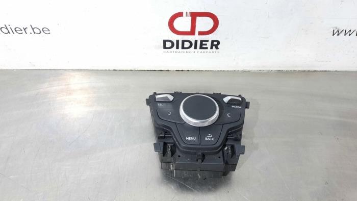 Bouton I-drive Audi Q5
