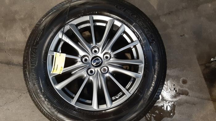 Mazda CX-5 Wheel + tyre