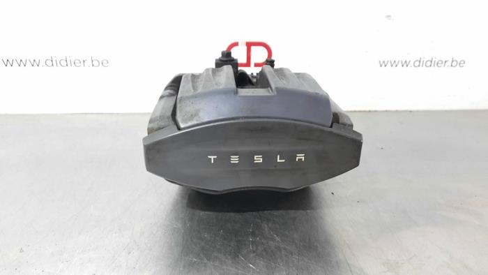 Etrier de frein (pince) arrière droit Tesla Model S