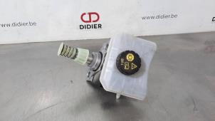 Gebruikte Hoofdremcilinder Audi A4 Avant (B9) 2.0 TDI Ultra 16V Prijs € 48,40 Inclusief btw aangeboden door Autohandel Didier