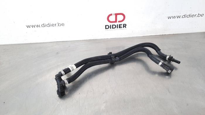 Conduit de carburant Jaguar XF