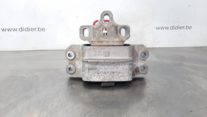 Motorsteun Volkswagen Caddy